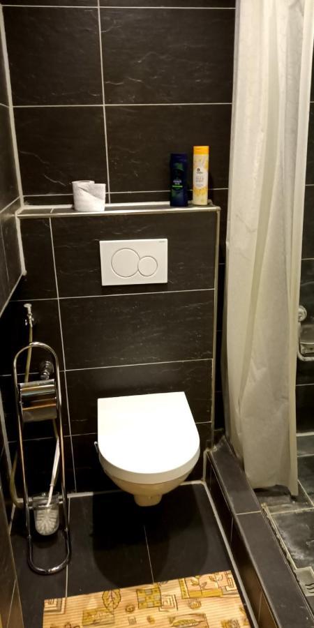 Apartmán Bydlení v centru OV blízko Stodolní, bez výtahu Ostrava Exteriér fotografie
