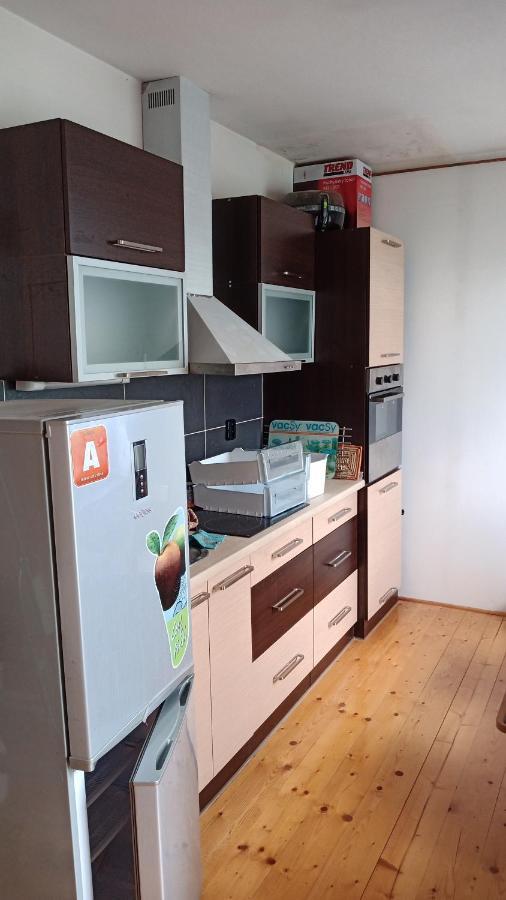 Apartmán Bydlení v centru OV blízko Stodolní, bez výtahu Ostrava Exteriér fotografie