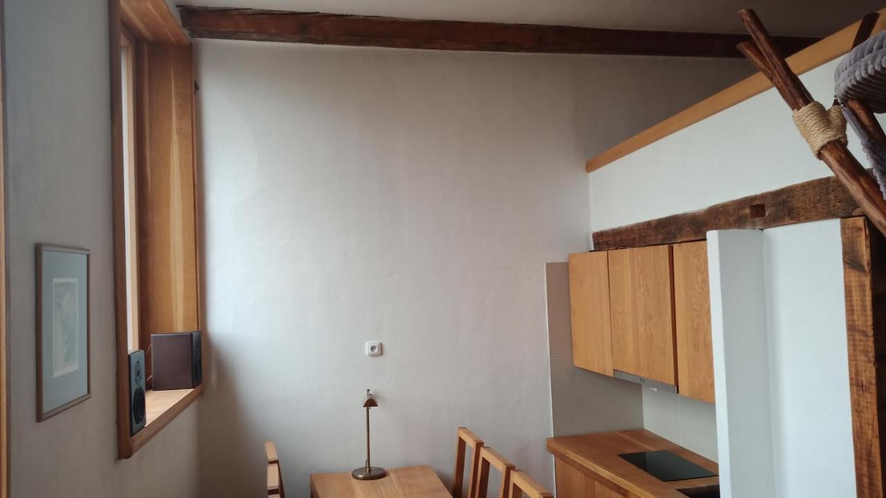 Apartmán Bydlení v centru OV blízko Stodolní, bez výtahu Ostrava Exteriér fotografie